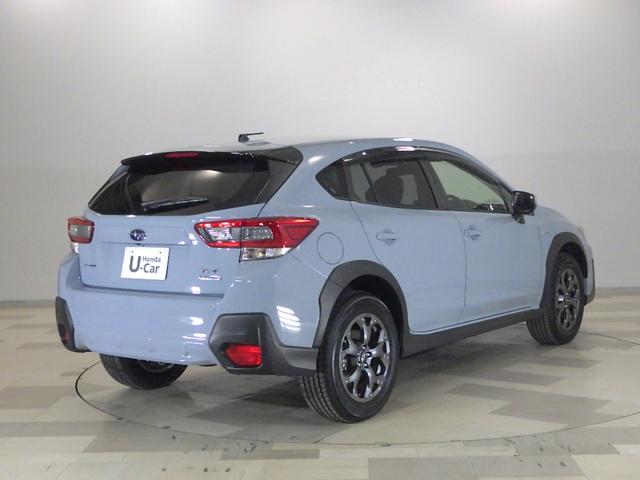 ＸＶ ２．０ｅ－Ｌアイサイトスマートエディション　禁煙車　アイサイト３　８インチナビ　サイドビューカメラ　フロントビューカメラ　シートヒーター　パドルシフト　ＡｐｐｌｅＣａｒＰｌａｙ　ドライブレコーダー　サイドエアバッグ　フォグライト　ドアバイザー（9枚目）