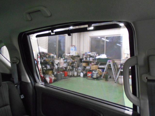 フリード G・ホンダセンシング 禁煙車 Cパッケージ 純正ナビ リアカメラ 両電動スライドドア AppleCarPlay ドラレコ付 リア席サンシェード コンフォートビューパッケージ アイドリングストップ ETC ベンチシート(13枚目)