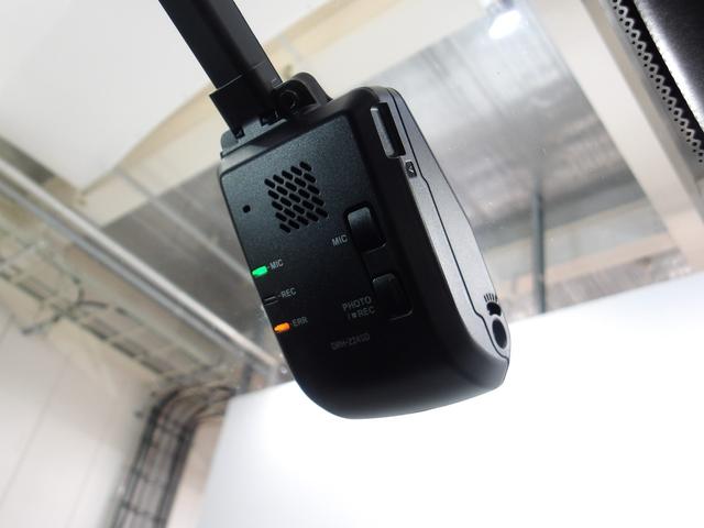 �y�t�����g���h���C�u���R�[�_�[�t�z�����g�p�ɂ͋L�^�p�}�C�N���r�c�J�[�h�̂��������K�v�ƂȂ�܂������݁A�ꕔ�r�c�J�[�h�����i���̋@�킪�������܂��B�����X���ɃX�^�b�t���������������܂��B