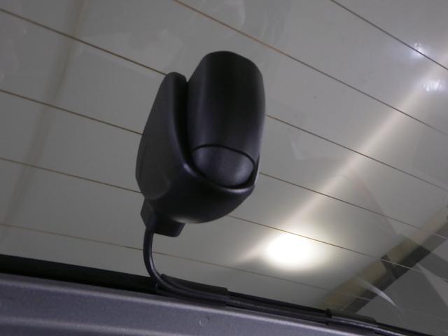 フリードハイブリッド ハイブリッド・Ｇホンダセンシング　禁煙１オーナー　Ｃパッケージ　Ｓパッケージ　前後ドラレコ　フォグライト　純正ナビ　リアカメラ　両電動スライドドア　コンビシート　シートヒーター　Ｂｌｕｅｔｏｏｔｈ　ドアバイザー　サイドエアバッグ（19枚目）