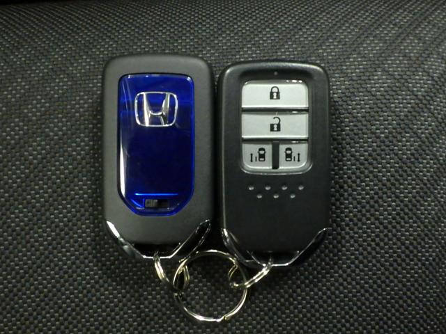 フリードハイブリッド ハイブリッド・Ｇホンダセンシング　禁煙１オーナー　Ｃパッケージ　Ｓパッケージ　前後ドラレコ　フォグライト　純正ナビ　リアカメラ　両電動スライドドア　コンビシート　シートヒーター　Ｂｌｕｅｔｏｏｔｈ　ドアバイザー　サイドエアバッグ（41枚目）