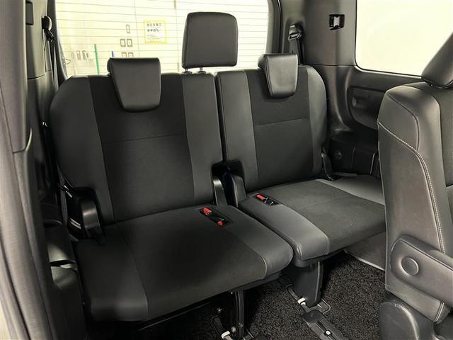 ノア Ｓｉ　ダブルバイビーＩＩ　禁煙車　衝突被害軽減ブレーキ　両側パワースライドドア　ＬＥＤライト＆フォグ　クルーズコントロール　７インチＳＤナビ　バックモニター　ＥＴＣ２．０　アイドリングストップ機能　スマートキー　点検記録簿（26枚目）