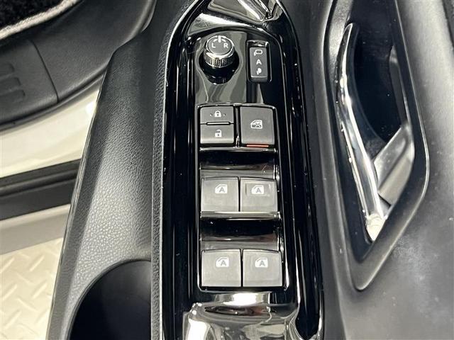 ノア Ｓｉ　ダブルバイビーＩＩ　禁煙車　衝突被害軽減ブレーキ　両側パワースライドドア　ＬＥＤライト＆フォグ　クルーズコントロール　７インチＳＤナビ　バックモニター　ＥＴＣ２．０　アイドリングストップ機能　スマートキー　点検記録簿（30枚目）