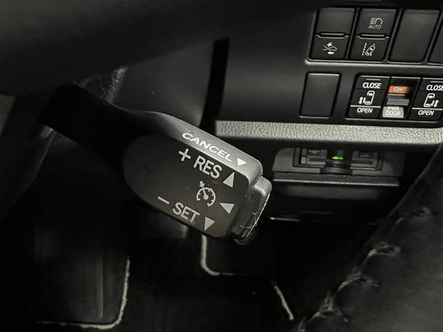 ノア Si ダブルバイビーII ローダウン車 トヨタセーフティセンス アルパイン製11インチナビ バックモニター 後席モニター ETC アイドリングストップ機能 両側パワースライドドア 16インチAW スマートキー 点検記録簿(12枚目)