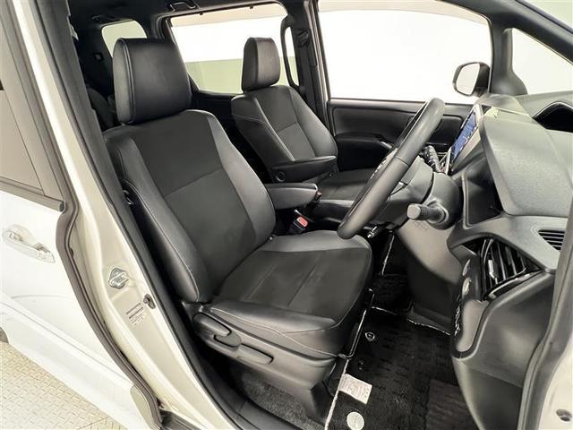 ノア Si ダブルバイビーII ローダウン車 トヨタセーフティセンス アルパイン製11インチナビ バックモニター 後席モニター ETC アイドリングストップ機能 両側パワースライドドア 16インチAW スマートキー 点検記録簿(21枚目)