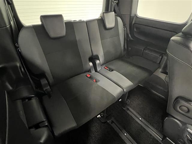 ノア Si ダブルバイビーII ローダウン車 トヨタセーフティセンス アルパイン製11インチナビ バックモニター 後席モニター ETC アイドリングストップ機能 両側パワースライドドア 16インチAW スマートキー 点検記録簿(23枚目)