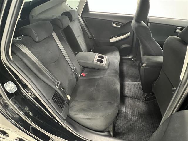 プリウス S 踏み間違い加速抑制システム HIDライト コンライト 7インチSDナビ ブルートゥース CD・DVD再生 バックモニター ETC オートエアコン スペアタイヤ トノカバー付 スマートキー 点検記録簿(20枚目)