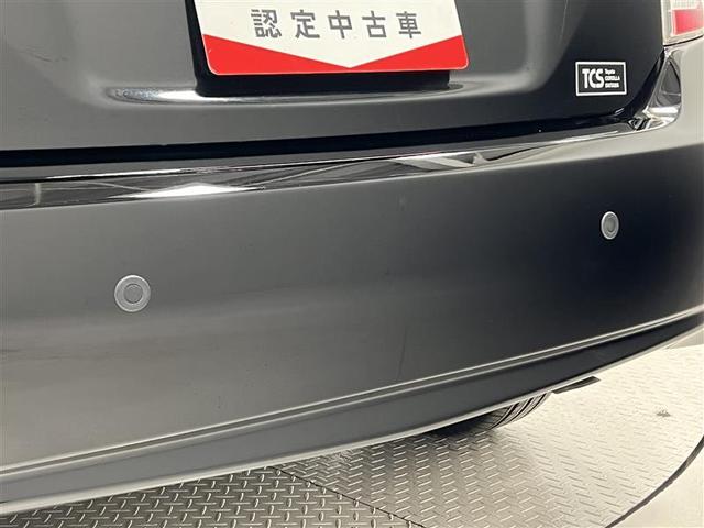 プリウス S 踏み間違い加速抑制システム HIDライト コンライト 7インチSDナビ ブルートゥース CD・DVD再生 バックモニター ETC オートエアコン スペアタイヤ トノカバー付 スマートキー 点検記録簿(32枚目)