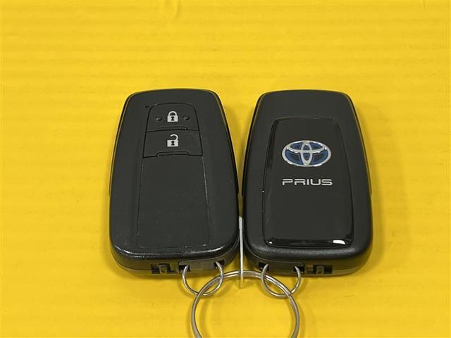 プリウス S 100V 取説記録簿 DVD再生機能 ESC スマートキ- 地デジ メモリーナビゲーション LEDヘッドライト ETC車載器 フルオートエアコン クルーズコントロール エアバッグ イモビ PS AW(25枚目)