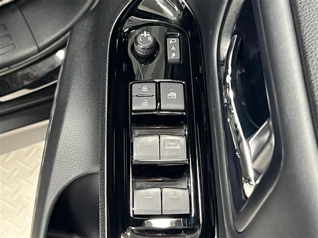 ノア ハイブリッドＳｉ　ダブルバイビーＩＩＩ　地デジ　バックモニター　両側ＰＳＤ　ＬＥＤ　ナビ＆ＴＶ　ＤＶＤ　横滑り防止装置　アルミホイール　スマキー　エアバッグ　クルコン　ＡＣ　３列シート　キーフリー　１オ－ナ－　ＥＴＣ　メモリーナビ（31枚目）