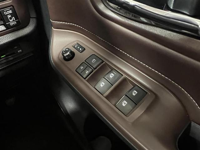 エスクァイア Ｇｉ　ＬＥＤヘッドライト　アルミ　両側パワースライドドア　リアオートエアコン　寒冷地仕様　クルコン　ＤＶＤ　ＥＴＣ車載器　横滑防止装置　エアバッグ　助手席エアバッグ　ウォークスルー　４ＷＤ　ＡＢＳ（32枚目）