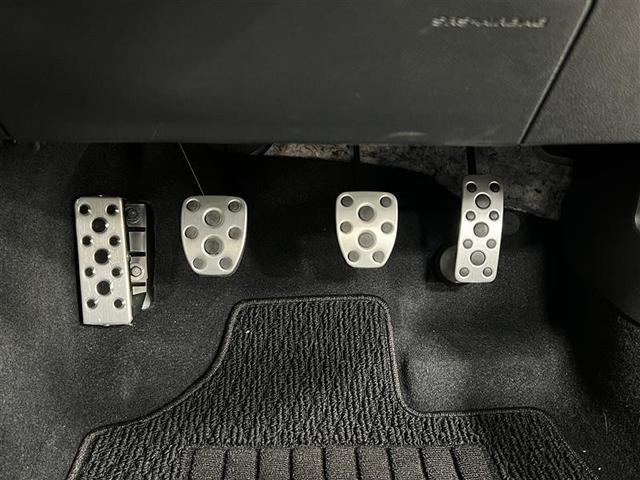 ＧＲ８６ ＲＺ　禁煙車　アプライドモデルＢ　ブラインドスポットディテクション　リヤクロストラフィックアラート　クルーズコントロール　９インチＳＤナビ　バックモニター　ＥＴＣ　前後ドラレコ　シートヒーター　点検記録簿（31枚目）