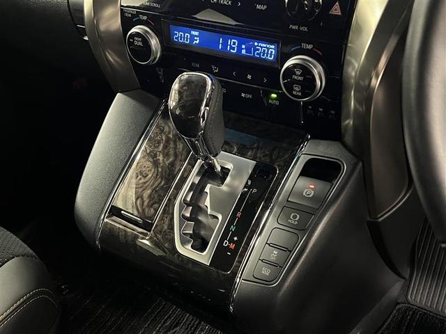 アルファード 2.5S タイプゴールドII ETC2.0 レーダークルーズコントロール TSS ICS TCナビキット付9インチディスプレイオーディオ フルセグTV USB LEDヘッドライト AC100V電源100W LTE 点検記録簿(17枚目)