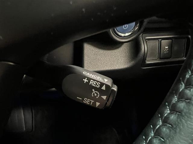 カムリ ハイブリッド Gパッケージ 1オーナ VSC 記録簿あり 地デジ イモビ DVD再生機能 オートクルーズコントロール サイドエアバック ナビ&TV AC パワーシート パワーウインドウ キーフリー アルミホイール Bカメラ(13枚目)