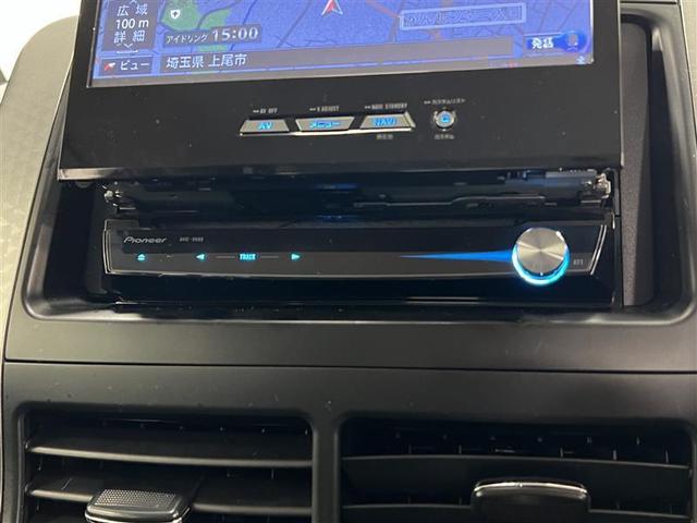 ヴォクシー ZS 煌Z 両側電動パワースライドドア Rカメラ プッシュスタートスマートキー 1オーナー パワーステアリング エアコン ナビテレビ DVD再生可 フルセグテレビ 助手席エアバッグ 盗難防止システム キーレス(14枚目)