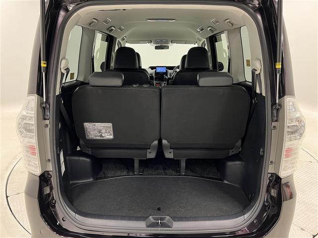 ヴォクシー ZS 煌Z 両側電動パワースライドドア Rカメラ プッシュスタートスマートキー 1オーナー パワーステアリング エアコン ナビテレビ DVD再生可 フルセグテレビ 助手席エアバッグ 盗難防止システム キーレス(25枚目)