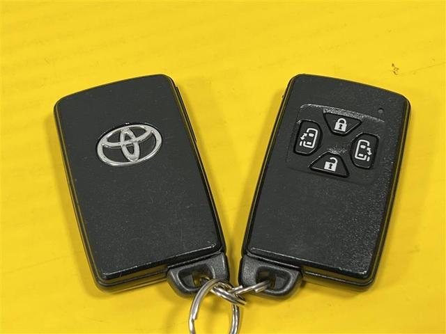 ヴォクシー ZS 煌Z 両側電動パワースライドドア Rカメラ プッシュスタートスマートキー 1オーナー パワーステアリング エアコン ナビテレビ DVD再生可 フルセグテレビ 助手席エアバッグ 盗難防止システム キーレス(26枚目)