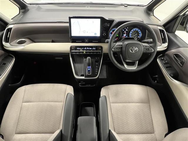 ノア ハイブリッドG 衝突回避支援パッケージ ブラインドスポットモニター リヤクロストラフィックアラート コネクテッドナビプラス CD/DVD パノラミックビュー ETC2.0 ドラレコ ユニバーサルステップ 点検記録簿(9枚目)