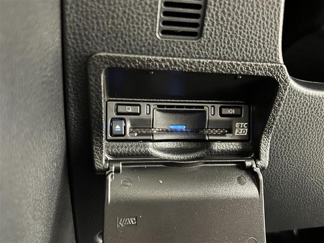 ノア ハイブリッドG 衝突回避支援パッケージ ブラインドスポットモニター リヤクロストラフィックアラート コネクテッドナビプラス CD/DVD パノラミックビュー ETC2.0 ドラレコ ユニバーサルステップ 点検記録簿(31枚目)