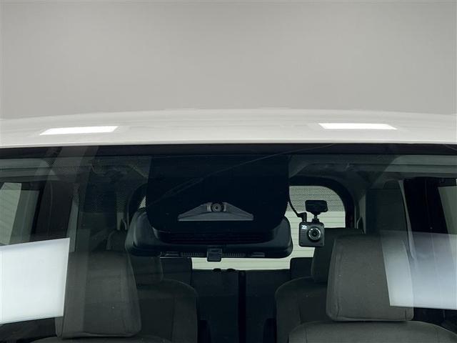 ノア ハイブリッドG 衝突回避支援パッケージ ブラインドスポットモニター リヤクロストラフィックアラート コネクテッドナビプラス CD/DVD パノラミックビュー ETC2.0 ドラレコ ユニバーサルステップ 点検記録簿(32枚目)