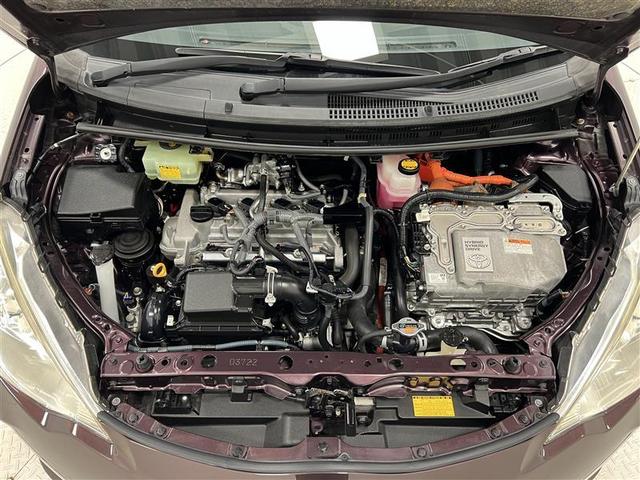 アクア Ｓ　スマートキープッシュスタート　キーレスエントリ　イモビ　ナビ＆ＴＶ　オートエアコン　デュアルエアバック　ＥＳＣ　Ｂカメラ　パワーウィンドウ　ＥＴＣ　ＳＲＳ　ワンセグＴＶ　パワーステアリング　ＡＢＳ（9枚目）