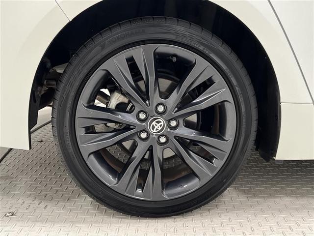 カローラ ダブルバイビー 衝突被害軽減ブレーキ オートエアコン ナビ 盗難防止装置 キーフリー LED バックモニター スマートキー メモリーナビ サイドエアバッグ オートクルーズコントロール 横滑り防止機能 AW エアバッグ(11枚目)