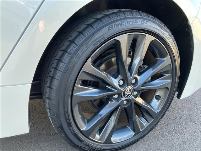 カローラ ダブルバイビー 衝突被害軽減ブレーキ オートエアコン ナビ 盗難防止装置 キーフリー LED バックモニター スマートキー メモリーナビ サイドエアバッグ オートクルーズコントロール 横滑り防止機能 AW エアバッグ(15枚目)