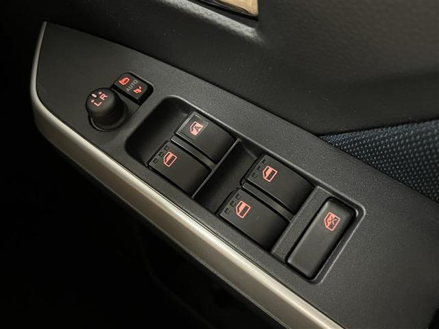 ルーミー カスタムＧ－Ｔ　助手席エアバック　両側オートスライドドア　スマートキープッシュスタート　ＬＥＤライト　１オーナー　横滑り防止機能　クルコン　ワンセグテレビ　点検記録簿　ＥＴＣ付　アルミホイール　キーレス　ナビ＆ＴＶ（30枚目）