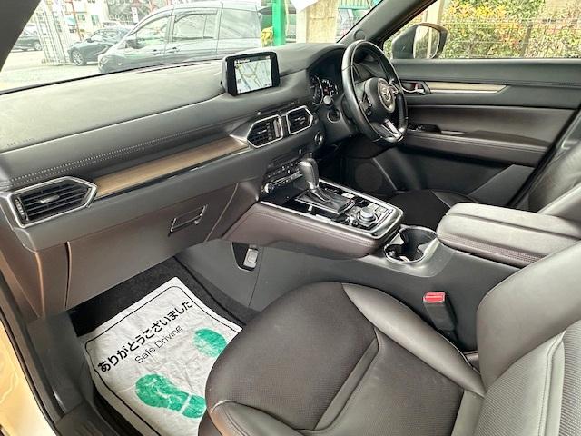 ＣＸ－８ ２５Ｔ　Ｌパッケージ　修復歴なし　禁煙車　全周囲モニタ　電動リアゲート　フリップダウンモニタ　ＡＷＤ　シートベンチレーション　レザーシート　衝突軽減ブレーキ　マツコネナビ　電動シート　純正ドラレコ　ＥＴＣ　パーキングセンサ（29枚目）