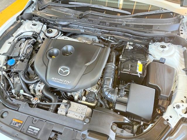 アテンザセダン XD 修復歴なし 禁煙車 衝突軽減ブレーキ 純正SDナビ ETC バックカメラ Bluetooth アドバンストキー プッシュスタート クルコン HIDライト デュアルエアコン 純正19インチAW 横滑防止(7枚目)