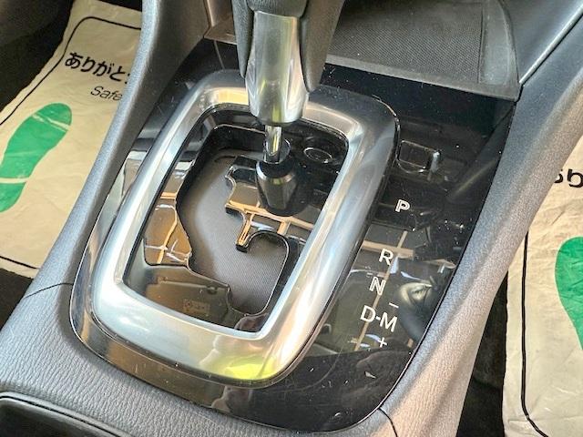 アテンザセダン XD 修復歴なし 禁煙車 衝突軽減ブレーキ 純正SDナビ ETC バックカメラ Bluetooth アドバンストキー プッシュスタート クルコン HIDライト デュアルエアコン 純正19インチAW 横滑防止(20枚目)