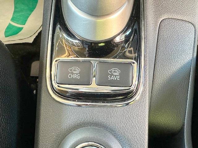 アウトランダーPHEV Gナビパッケージ 修復歴なし 禁煙車 純正SDナビ 衝突軽減ブレーキ 電動リアゲート バックカメラ レーンキープアシスト アダプティブクルコン ETC HID パドルシフト 4WD ステアリングスイッチ 純正アルミ(10枚目)