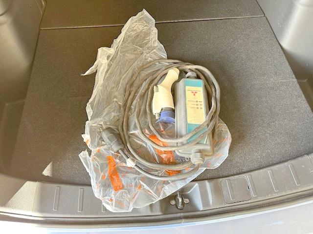 アウトランダーPHEV Gナビパッケージ 修復歴なし 禁煙車 純正SDナビ 衝突軽減ブレーキ 電動リアゲート バックカメラ レーンキープアシスト アダプティブクルコン ETC HID パドルシフト 4WD ステアリングスイッチ 純正アルミ(11枚目)