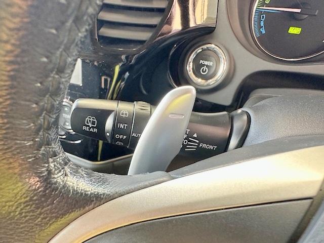 アウトランダーPHEV Gナビパッケージ 修復歴なし 禁煙車 純正SDナビ 衝突軽減ブレーキ 電動リアゲート バックカメラ レーンキープアシスト アダプティブクルコン ETC HID パドルシフト 4WD ステアリングスイッチ 純正アルミ(33枚目)