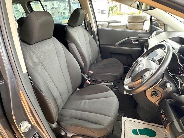 プレマシー ２０Ｓ－スカイアクティブ　修復歴なし　禁煙車　純正メモリナビ　両側自動ドア　フリップダウンモニタ　Ｂｌｕｅｔｏｏｔｈ　バックカメラ　ＥＴＣ　クルコン　パドルシフト　横滑り防止装置　ＨＩＤ　フォグ　純正エアロ　純正１５インチＡＷ（30枚目）