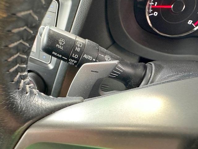 フォレスター ２．０ｉ－Ｓ　アイサイト　修復歴なし　禁煙車　アイサイトＶｅｒ２　社外メモリナビ　電動リアゲート　ブルートゥース　衝突軽減ブレーキ　レーンキープアシスト　ＥＴＣ　アダプティブクルコン　シートヒーター　パドルシフト　アクセスキー（34枚目）