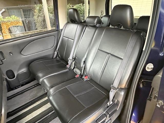 セレナ Ｘ　修復歴なし　禁煙車　エマージェンシーブレーキ　全周囲モニター　両側自動ドア　フリップダウンモニター　社外メモリナビ　プロパイロット　デジタルミラー　Ｗエアコン　パーキングアシスト　Ｂｌｕｅｔｏｏｔｈ（15枚目）