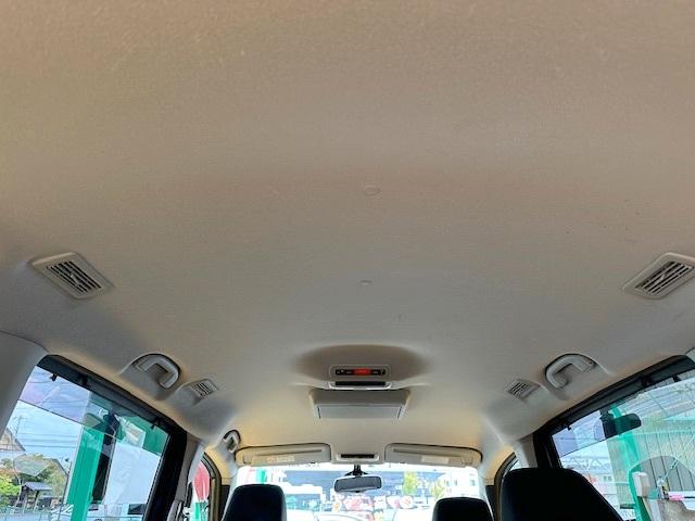 セレナ ハイウェイスター　修復歴なし　禁煙車　エマージェンシーブレーキ　両側自動ドア　フリップダウンモニタ　バックカメラ　純正ＳＤナビ　Ｂｌｕｅｔｏｏｔｈ　ＥＴＣ　インテリキー　プッシュスタート　Ｗエアコン　純正１６インチＡＷ（14枚目）