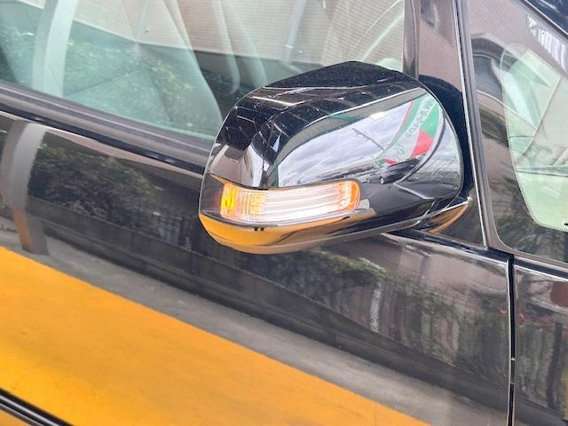 エスティマ アエラス　修復歴なし　禁煙車　両側自動ドア　バックカメラ　Ｂｌｕｅｔｏｏｔｈ　純正ＳＤナビ　クルコン　ＨＩＤ　フォグ　ＥＴＣ　スマートキー　プッシュスタート　オットマン　可動式センターコンソールＢＯＸ　フルセグ（21枚目）