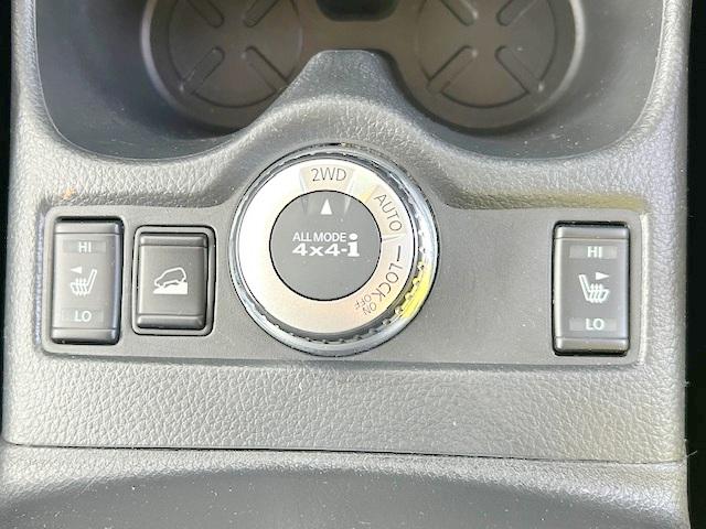 エクストレイル 20X ハイブリッド エマージェンシーブレーキP 修復歴なし 禁煙車 エマージェンシーブレーキ 純正SDナビ 4WD バックカメラ ブルートゥース ETC シートヒータ ダウンヒルアシスト LEDライト インテリキープッシュスタート フルセグ レザー(5枚目)