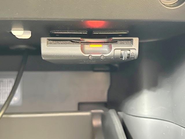 エクストレイル 20X ハイブリッド エマージェンシーブレーキP 修復歴なし 禁煙車 エマージェンシーブレーキ 純正SDナビ 4WD バックカメラ ブルートゥース ETC シートヒータ ダウンヒルアシスト LEDライト インテリキープッシュスタート フルセグ レザー(7枚目)