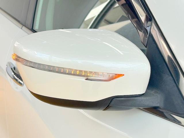 エクストレイル 20X ハイブリッド エマージェンシーブレーキP 修復歴なし 禁煙車 エマージェンシーブレーキ 純正SDナビ 4WD バックカメラ ブルートゥース ETC シートヒータ ダウンヒルアシスト LEDライト インテリキープッシュスタート フルセグ レザー(19枚目)