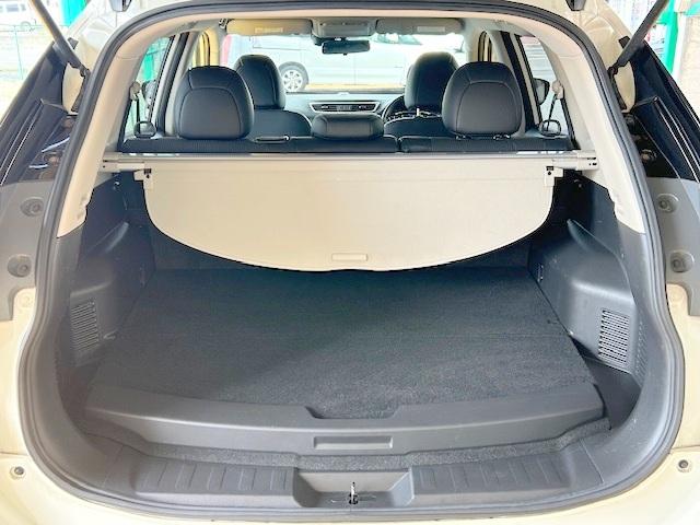 エクストレイル 20X ハイブリッド エマージェンシーブレーキP 修復歴なし 禁煙車 エマージェンシーブレーキ 純正SDナビ 4WD バックカメラ ブルートゥース ETC シートヒータ ダウンヒルアシスト LEDライト インテリキープッシュスタート フルセグ レザー(28枚目)