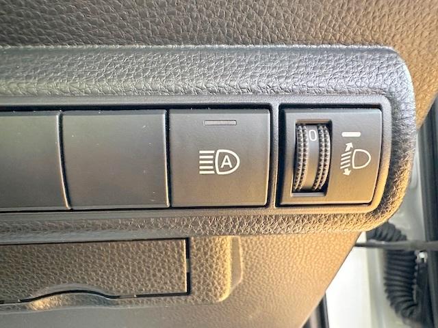 オートマチックハイビーム搭載車です！