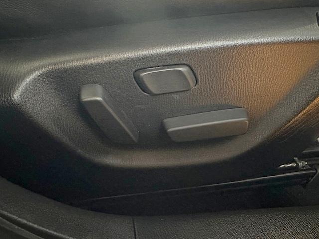 アクセラ 22XD Lパッケージ 修復歴なし 禁煙車 純正SDナビ 衝突軽減ブレーキ ETC レーンキープアシスト レザーシート バックカメラ アドバンストキー プッシュスタート パワーシート シートヒータ 純正18AW パドルシフト(30枚目)