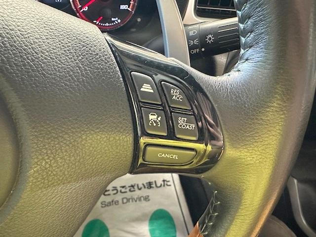 エクシーガクロスオーバー７ Ｘ－ブレイク　修復歴なし　禁煙車　純正ＳＤナビ　アイサイトＶｅｒ２　プッシュスタート　バックカメラ　パドルシフト　ＥＴＣ　半革シート　アルミペダル　アクセスキー　ＳＩ－ＤＲＩＶＥ　シートヒーター　ＨＩＤ　革巻ステア（3枚目）