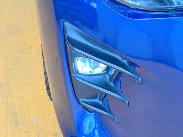 86 GT 修復歴なし 禁煙車 純正SDナビ Bluetooth バックカメラ ETC パドルシフト LEDヘッドライト フォグ プッシュスタート スマートキー MTモード 純正17インチAW オートライト CD(22枚目)