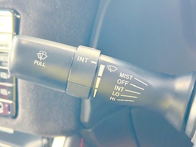 86 GT 修復歴なし 禁煙車 純正SDナビ Bluetooth バックカメラ ETC パドルシフト LEDヘッドライト フォグ プッシュスタート スマートキー MTモード 純正17インチAW オートライト CD(32枚目)