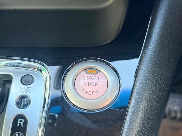 セレナ ハイウェイスター Vセレクション+セーフティ SHV 修復歴なし 禁煙車 純正SDナビ 衝突軽減ブレーキ 両側自動ドア バックカメラ ブルートゥース ETC インテリキー 車線逸脱警報 LEDライト フォグ 純正フルエアロ&16AW クルコン 横滑り防止(8枚目)