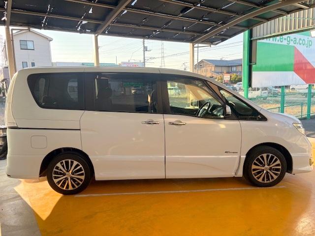セレナ ハイウェイスター Vセレクション+セーフティ SHV 修復歴なし 禁煙車 純正SDナビ 衝突軽減ブレーキ 両側自動ドア バックカメラ ブルートゥース ETC インテリキー 車線逸脱警報 LEDライト フォグ 純正フルエアロ&16AW クルコン 横滑り防止(16枚目)